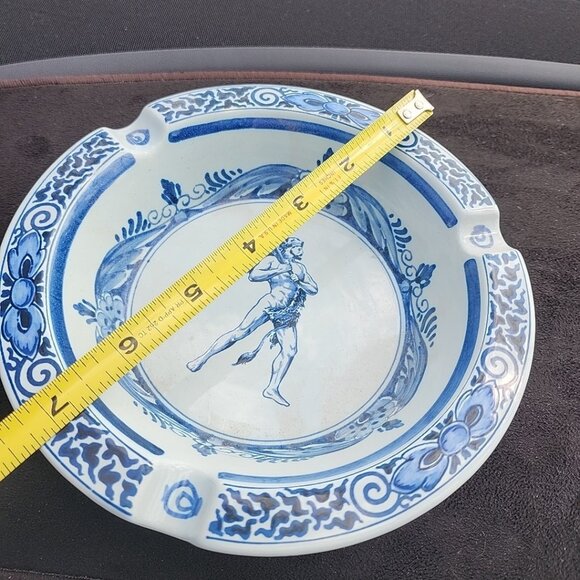 Vintage Delft Hand Painted Ceramic Ashtray, Large Delft Blue Holland Ashtray 7" - Picture 2 of 3